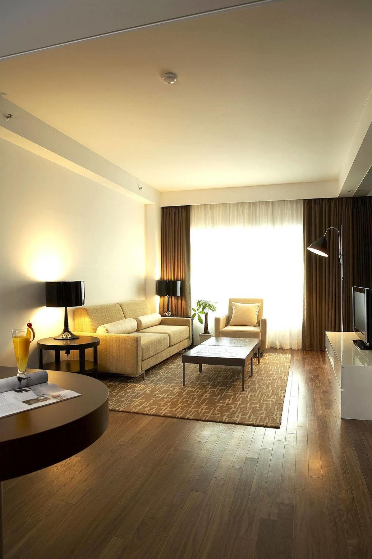 Kukdo Hotel 4*